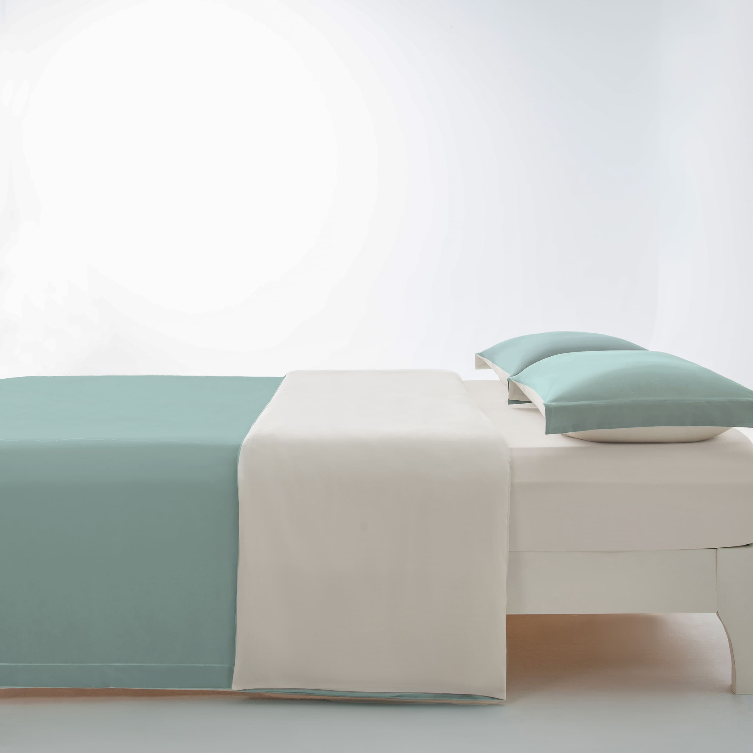 Zip Around Duvet Cover Set · Cloud White